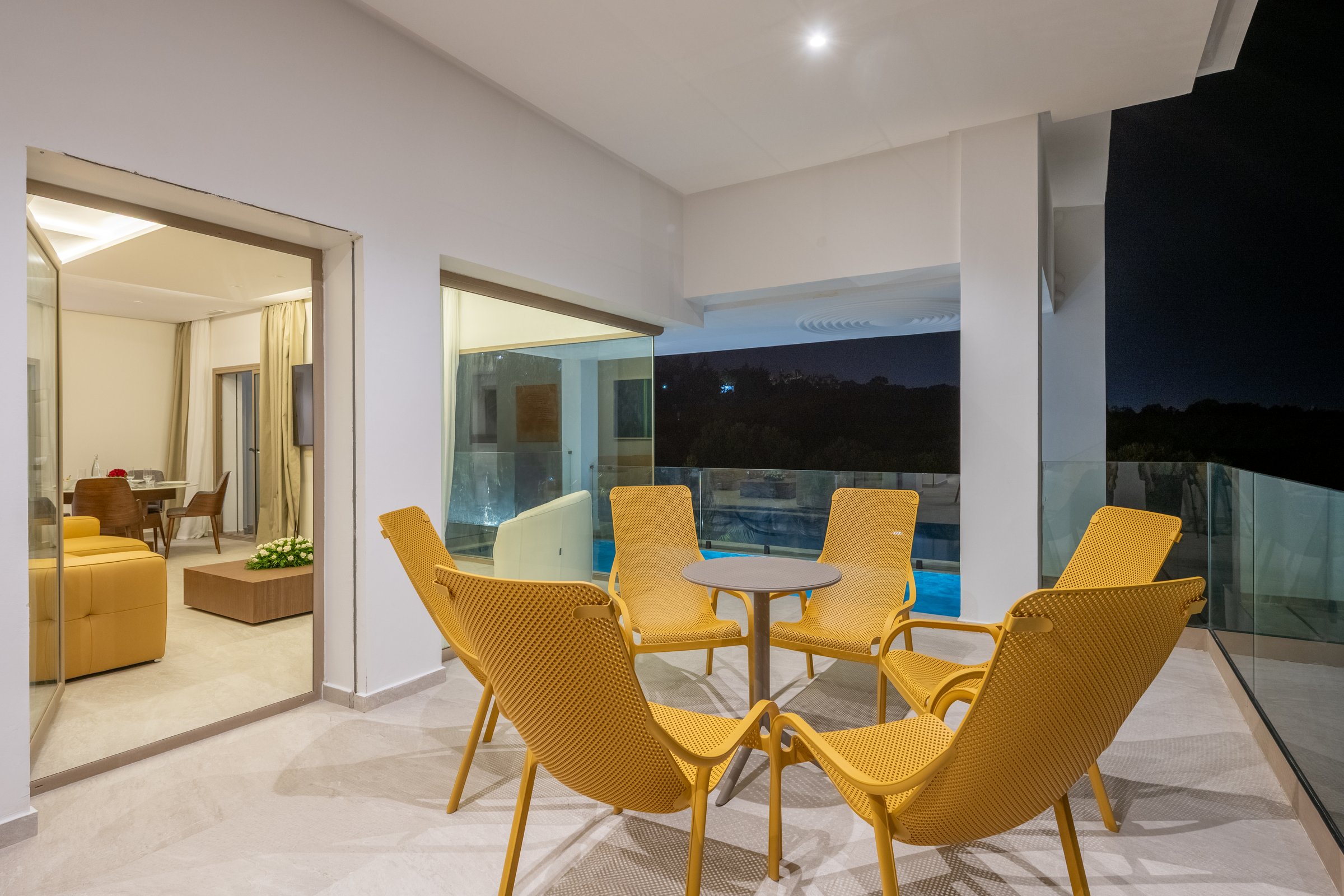 Appartement 1 chambre avec piscine privée — vue Méditerranée - Photo 4